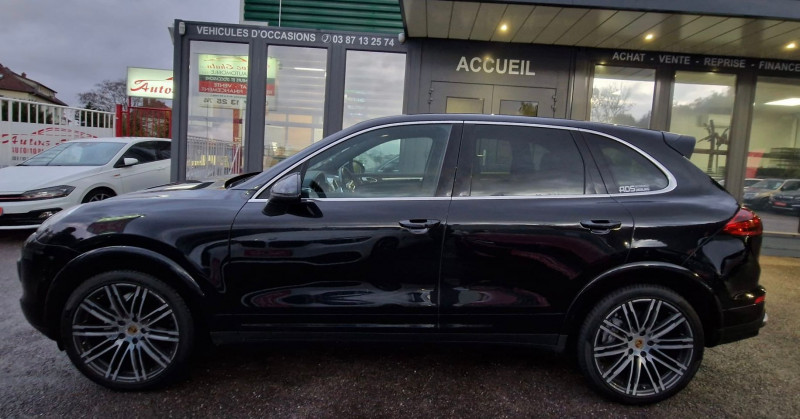 Photo 4 de l'offre de PORSCHE CAYENNE (958) 3.6 420CH S à 55970€ chez Autos Shala