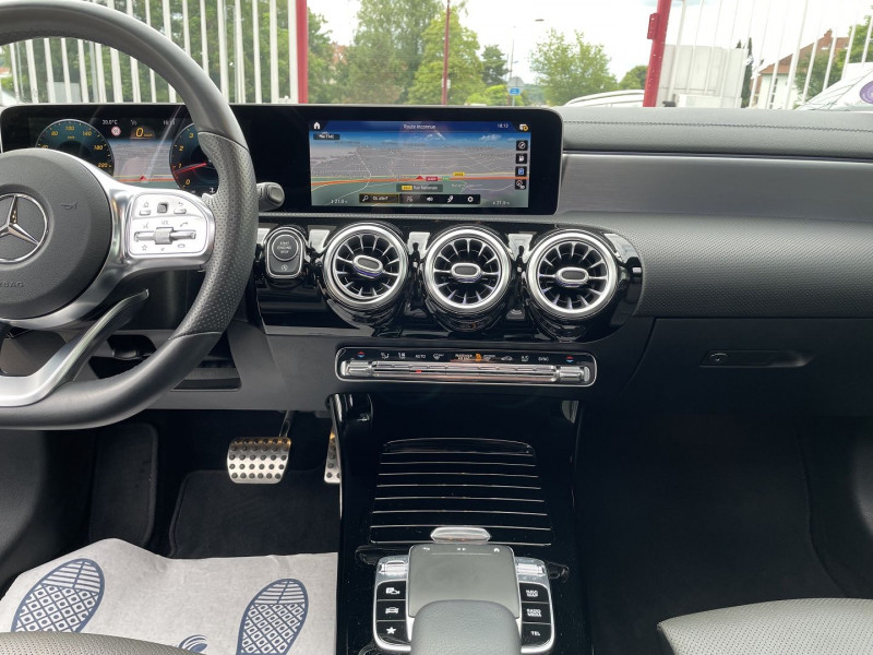Photo 17 de l'offre de MERCEDES-BENZ CLASSE A 250 224CH 4MATIC AMG LINE 7G-DCT à 44970€ chez Autos Shala