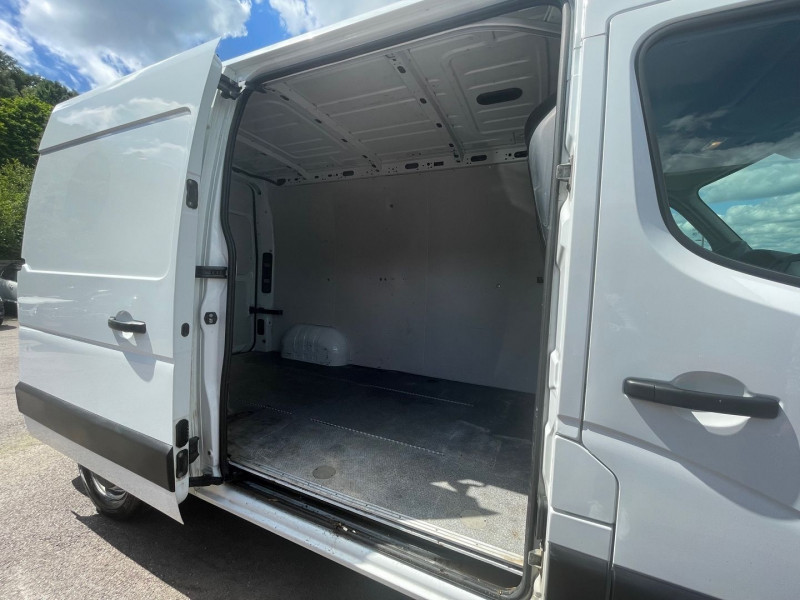 Photo 11 de l'offre de RENAULT MASTER III FG F3500 L2H2 2.3 DCI 145CH ENERGY CONFORT EURO6 à 21970€ chez Autos Shala