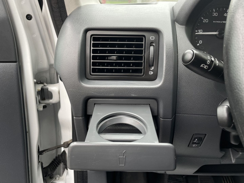 Photo 20 de l'offre de PEUGEOT EXPERT FG 229 L1H1 2.0 HDI FAP 125 CONFORT à 15970€ chez Autos Shala