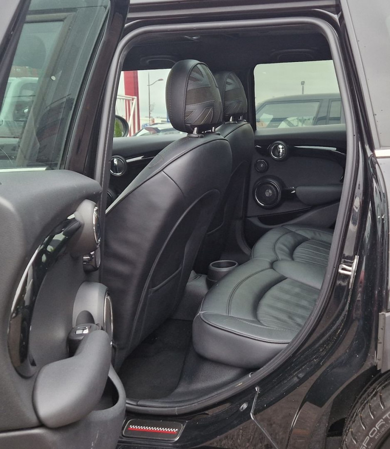Photo 11 de l'offre de MINI MINI COOPER S 192CH JOHN COOPER WORKS BVAS à 25970€ chez Autos Shala