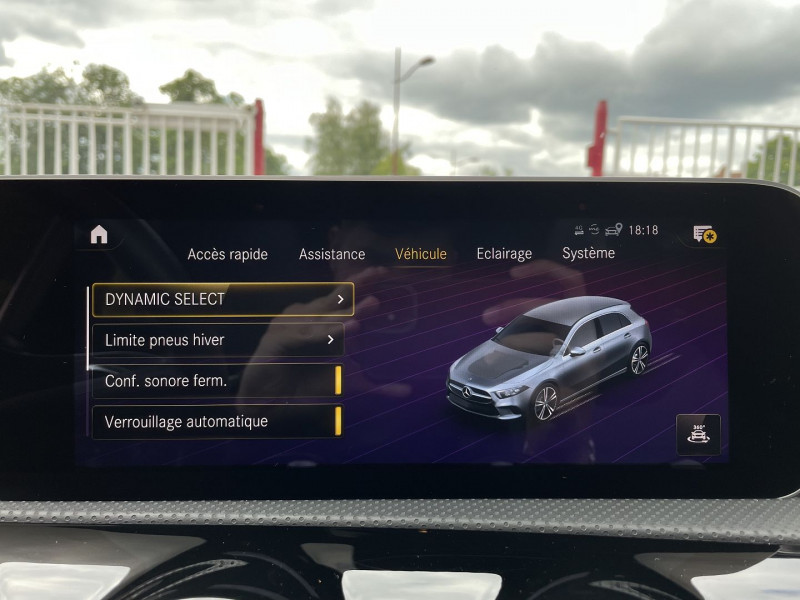 Photo 24 de l'offre de MERCEDES-BENZ CLASSE A 250 224CH 4MATIC AMG LINE 7G-DCT à 44970€ chez Autos Shala