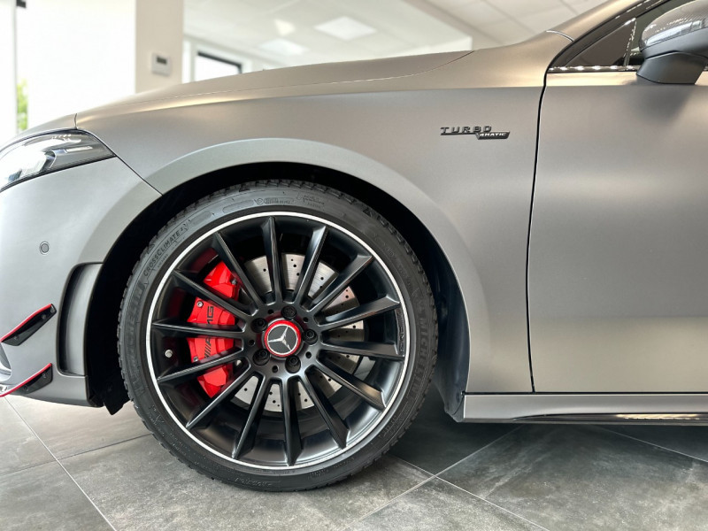 Photo 8 de l'offre de MERCEDES-BENZ CLASSE A 35 AMG 306CH 4MATIC 7G-DCT SPEEDSHIFT AMG à 59970€ chez Autos Shala