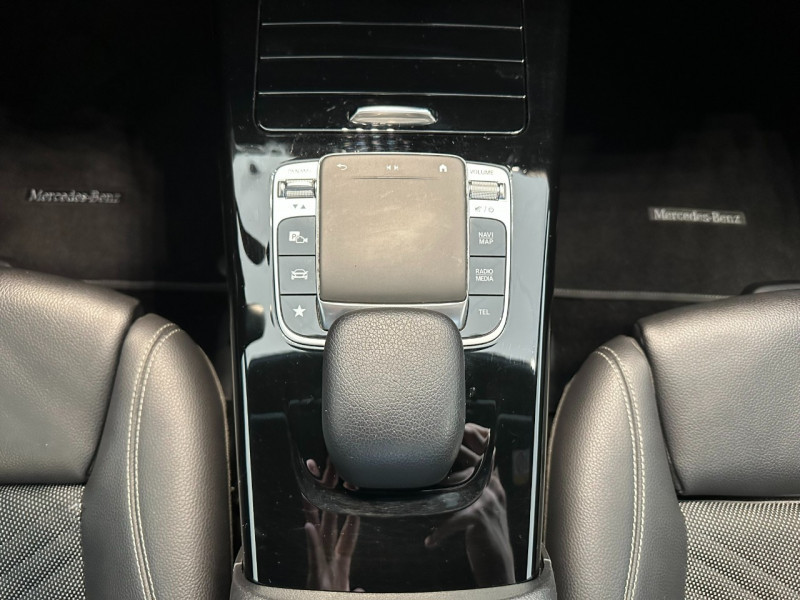 Photo 13 de l'offre de MERCEDES-BENZ CLASSE A 180 D 116CH BUSINESS LINE 7G-DCT à 21970€ chez Autos Shala