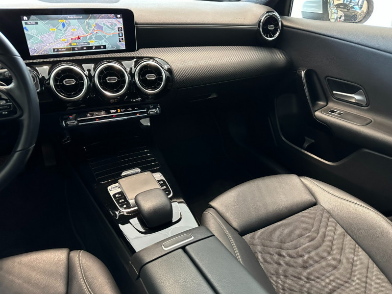 Photo 11 de l'offre de MERCEDES-BENZ CLASSE A 180 D 116CH BUSINESS LINE 7G-DCT à 21970€ chez Autos Shala