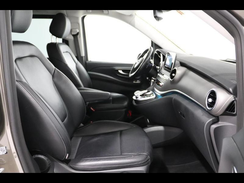 Photo 10 de l'offre de MERCEDES-BENZ Classe V 250 d Compact Executive 7G-Tronic Plus à 47990€ chez Autovia Véhicules Multimarques