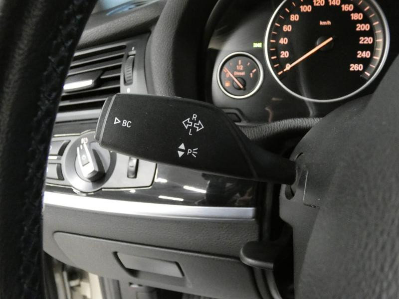 Photo 18 de l'offre de BMW X3 xDrive20dA 190ch xLine à 23990€ chez Autovia Véhicules Multimarques