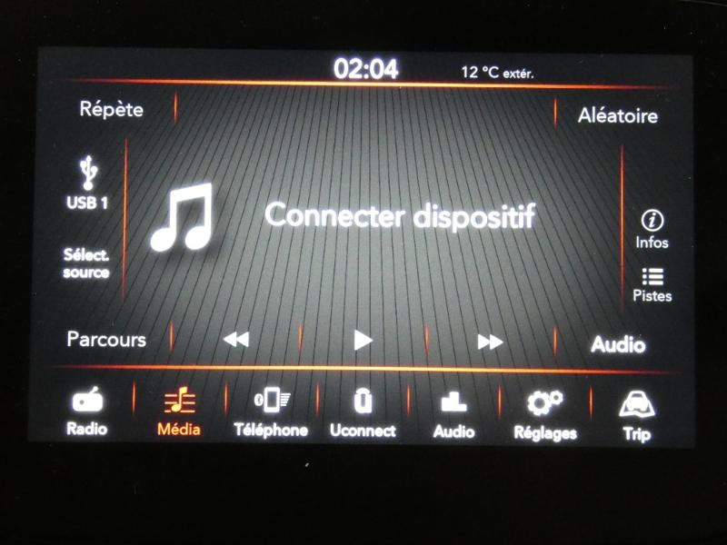 Photo 19 de l'offre de FIAT 500C 1.0 70ch BSG S&S Dolcevita à 16990€ chez Autovia Véhicules Multimarques