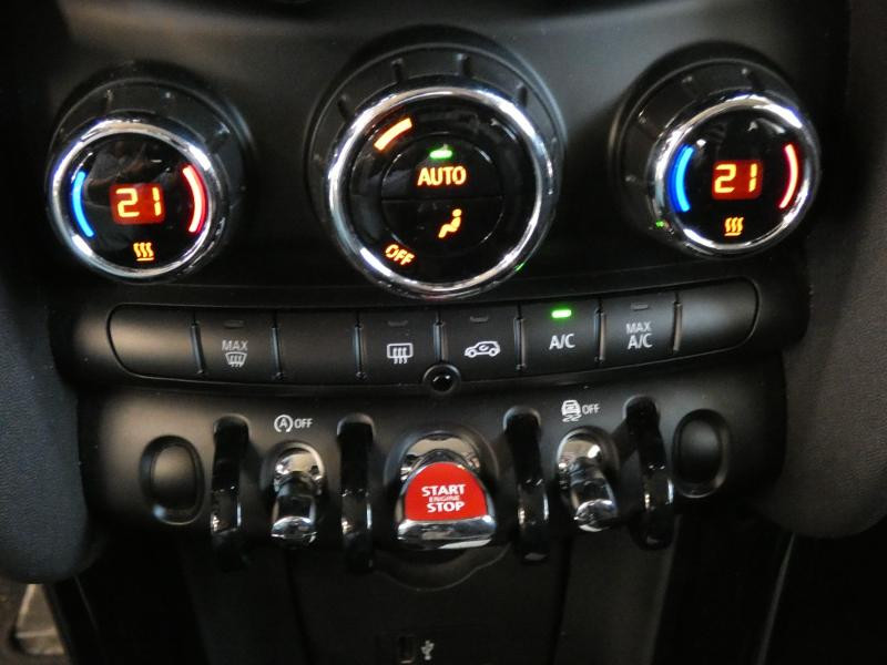 Photo 16 de l'offre de MINI Mini Cooper S 192ch 139g à 24390€ chez Autovia Véhicules Multimarques
