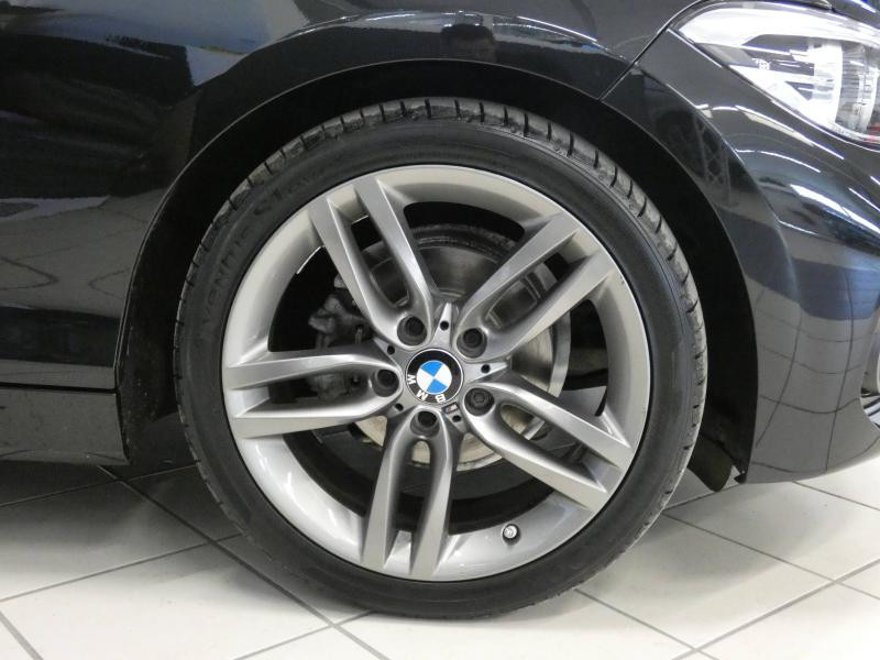 Photo 5 de l'offre de BMW Serie 1 118dA 150ch M Sport Ultimate 5p Euro6d-T à 25490€ chez Autovia Véhicules Multimarques