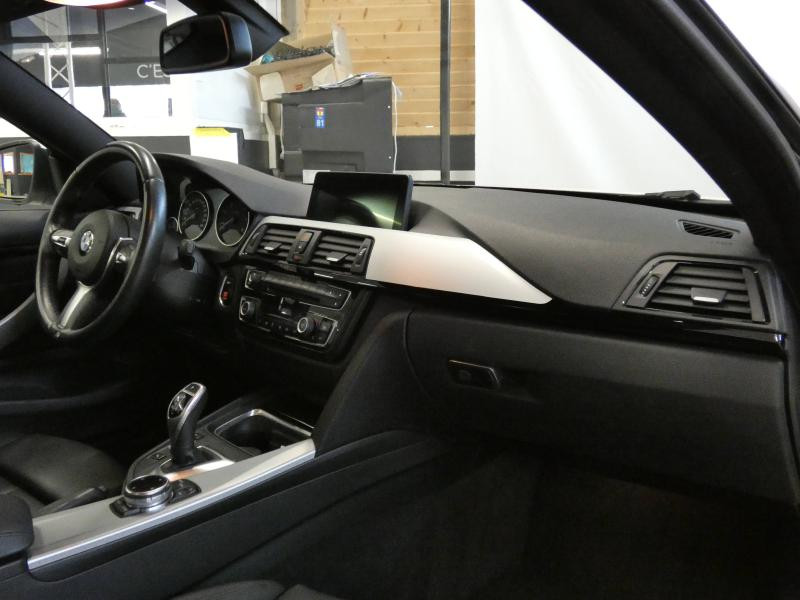 Photo 26 de l'offre de BMW Série 4 Coupé 420dA 184ch Sport à 25980€ chez Autovia Véhicules Multimarques