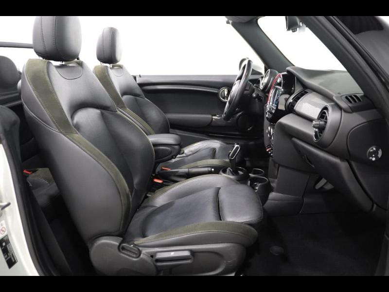 Photo 3 de l'offre de MINI Cabrio Cooper 136ch BVA7 Euro6d-T à 27990€ chez Autovia Véhicules Multimarques