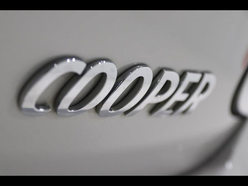 Photo 9 de l'offre de MINI Cabrio Cooper 136ch BVA7 Euro6d-T à 27990€ chez Autovia Véhicules Multimarques