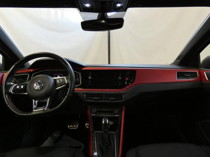 Photo 2 de l'offre de VOLKSWAGEN Polo 2.0 TSI 200ch GTI DSG6 Euro6d-T à 25990€ chez Autovia Véhicules Multimarques