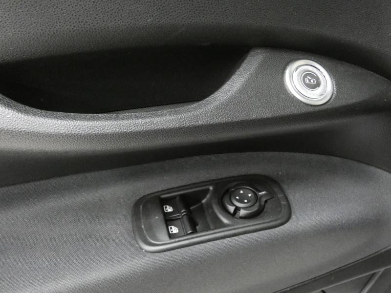 Photo 24 de l'offre de FIAT 500 e 118ch Icône à 24980€ chez Autovia Véhicules Multimarques