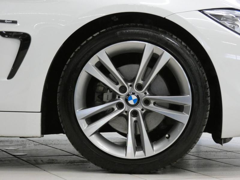 Photo 5 de l'offre de BMW Série 4 Coupé 420dA 184ch Sport à 25980€ chez Autovia Véhicules Multimarques