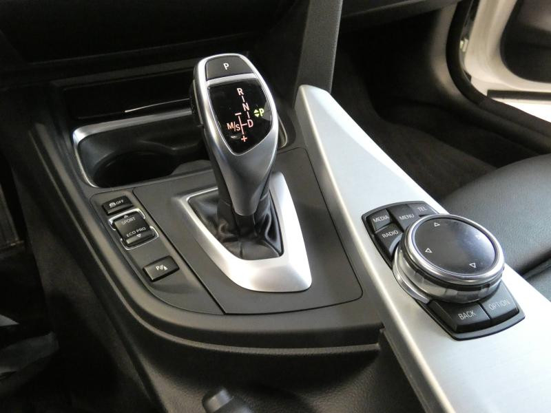Photo 8 de l'offre de BMW Série 4 Coupé 420dA 184ch Sport à 25980€ chez Autovia Véhicules Multimarques