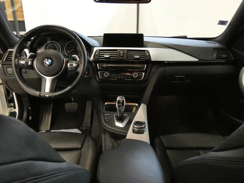 Photo 2 de l'offre de BMW Série 4 Coupé 420dA 184ch Sport à 25980€ chez Autovia Véhicules Multimarques