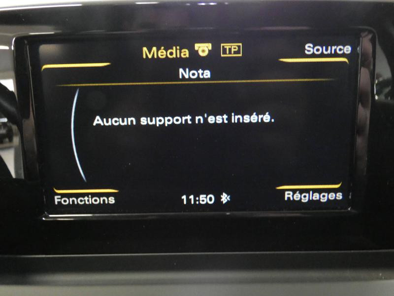 Photo 11 de l'offre de AUDI Q3 2.0 TDI 150ch ultra S line à 26990€ chez Autovia Véhicules Multimarques