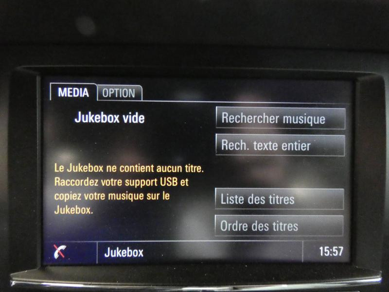 Photo 12 de l'offre de PORSCHE Macan 3.0 V6 258ch S Diesel PDK à 43890€ chez Autovia Véhicules Multimarques