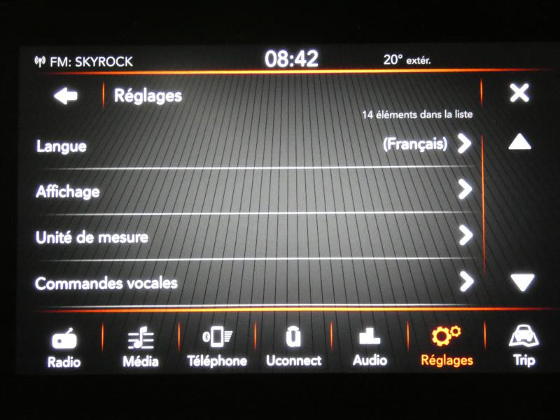 Photo 9 de l'offre de FIAT 500 1.2 8v 69ch Lounge à 12980€ chez Autovia Véhicules Multimarques