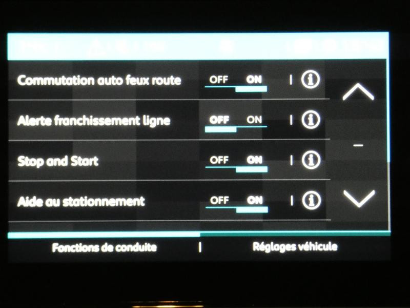 Photo 24 de l'offre de CITROEN C3 1.5 BlueHDi 100ch S&S Feel Business E6.d à 16990€ chez Autovia Véhicules Multimarques