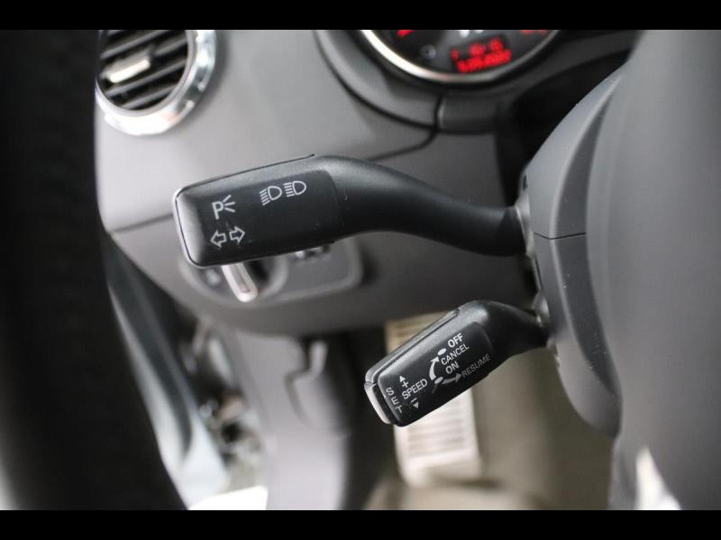 Photo 12 de l'offre de AUDI TT 2.0 TFSI 200ch S tronic 6 à 18980€ chez Autovia Véhicules Multimarques