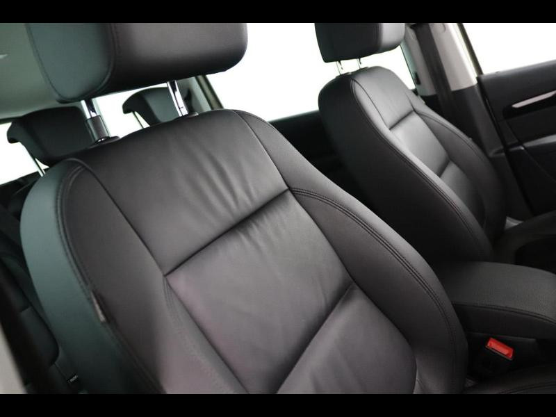 Photo 12 de l'offre de VOLKSWAGEN Sharan 2.0 TDI 150ch BlueMotion Technology Confortline DSG6 à 27890€ chez Autovia Véhicules Multimarques
