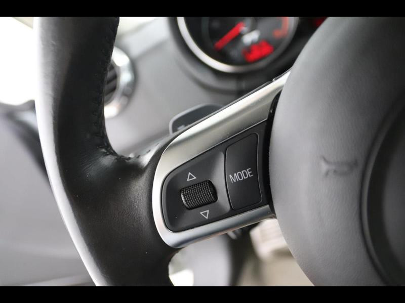 Photo 11 de l'offre de AUDI TT 2.0 TFSI 200ch S tronic 6 à 18980€ chez Autovia Véhicules Multimarques