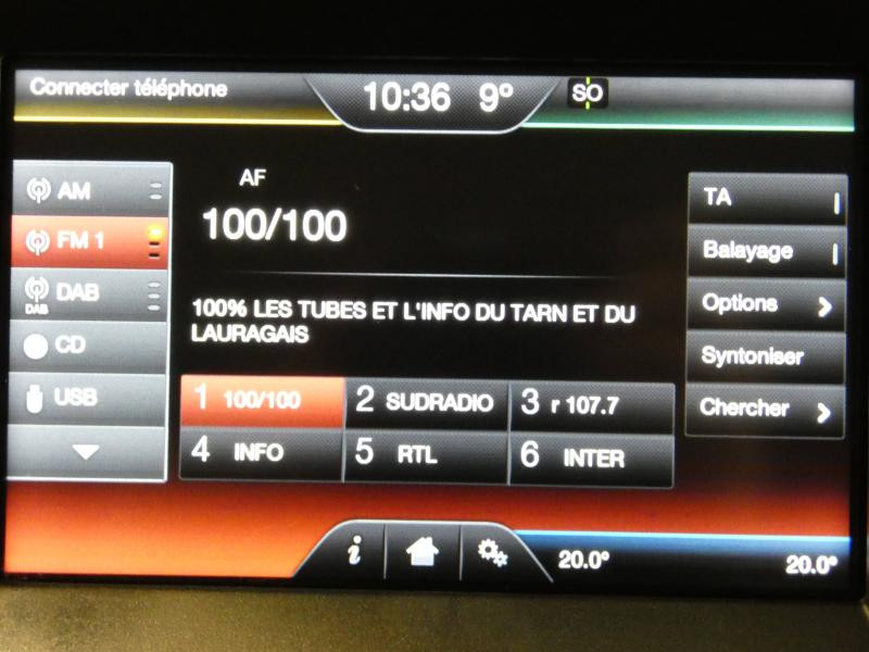 Photo 31 de l'offre de FORD S-MAX 2.0 TDCi 150ch Stop&Start Titanium à 19990€ chez Autovia Véhicules Multimarques