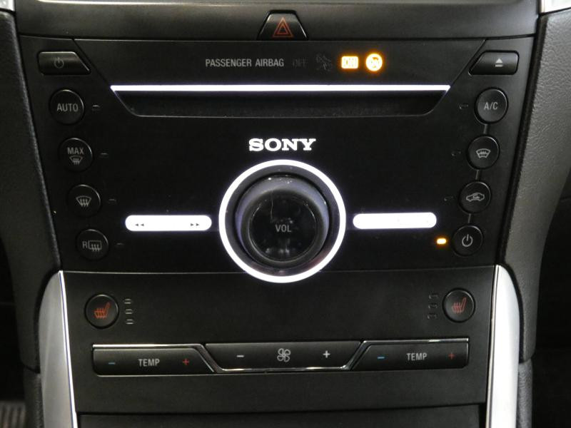 Photo 22 de l'offre de FORD S-MAX 2.0 TDCi 150ch Stop&Start Titanium à 19990€ chez Autovia Véhicules Multimarques