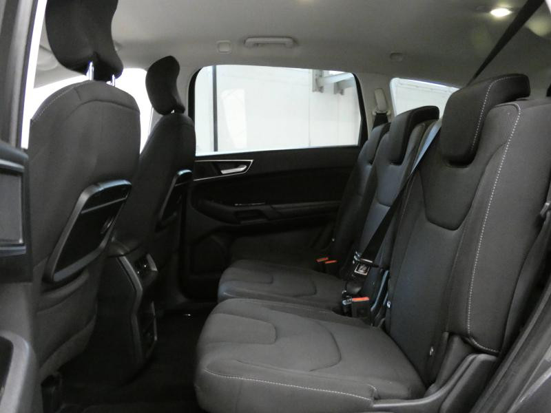Photo 3 de l'offre de FORD S-MAX 2.0 TDCi 150ch Stop&Start Titanium à 19990€ chez Autovia Véhicules Multimarques
