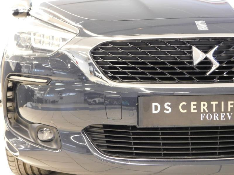 Photo 7 de l'offre de DS DS 5 BlueHDi 180ch Sport Chic S&S EAT6 à 17880€ chez Autovia Véhicules Multimarques