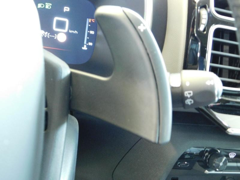 Photo 16 de l'offre de CITROEN C5 Aircross BlueHDi 130ch S&S Shine EAT8 E6.d à 32590€ chez Autovia Véhicules Multimarques