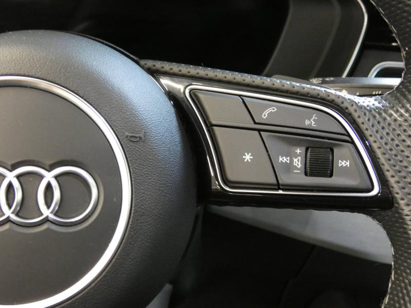 Photo 16 de l'offre de AUDI A5 Cabriolet 40 TDI 204ch S line quattro S tronic 7 à 50980€ chez Autovia Véhicules Multimarques