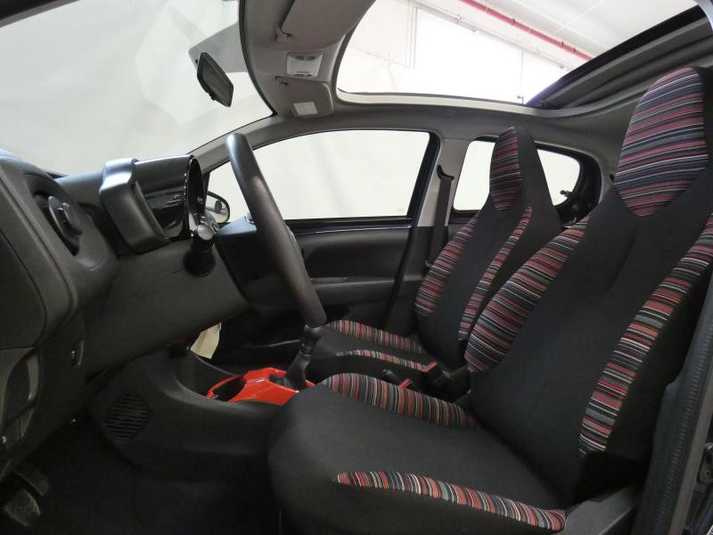 Photo 19 de l'offre de CITROEN C1 Airscape VTi 68 Feel 5p à 10890€ chez Autovia Véhicules Multimarques