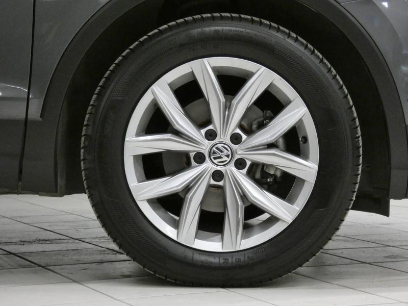 Photo 5 de l'offre de VOLKSWAGEN Tiguan 2.0 TDI 150ch Carat DSG7 Euro6d-T à 35980€ chez Autovia Véhicules Multimarques
