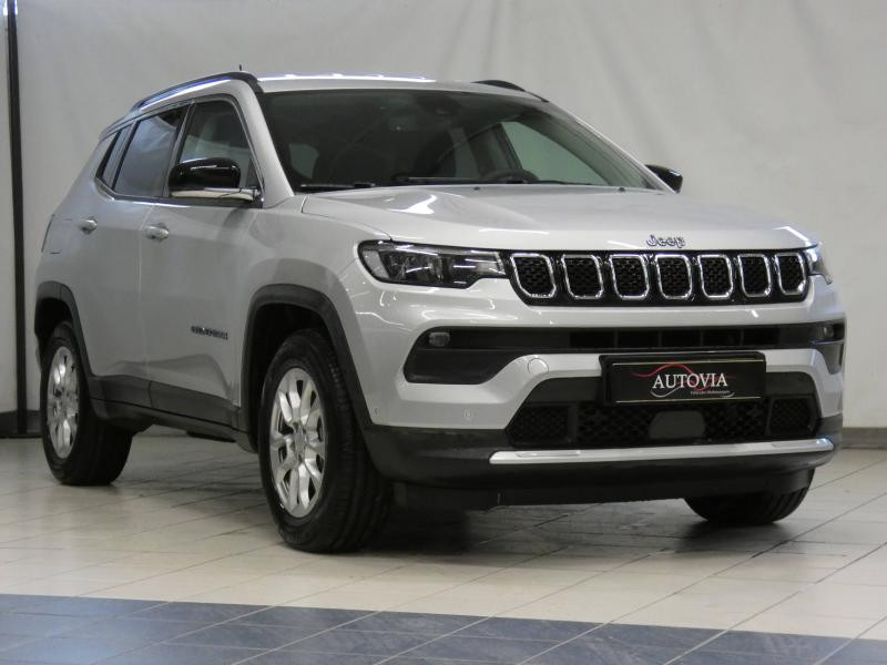 Photo 1 de l'offre de JEEP Compass 1.3 GSE T4 190ch Limited 4xe PHEV AT6 à 33890€ chez Autovia Véhicules Multimarques