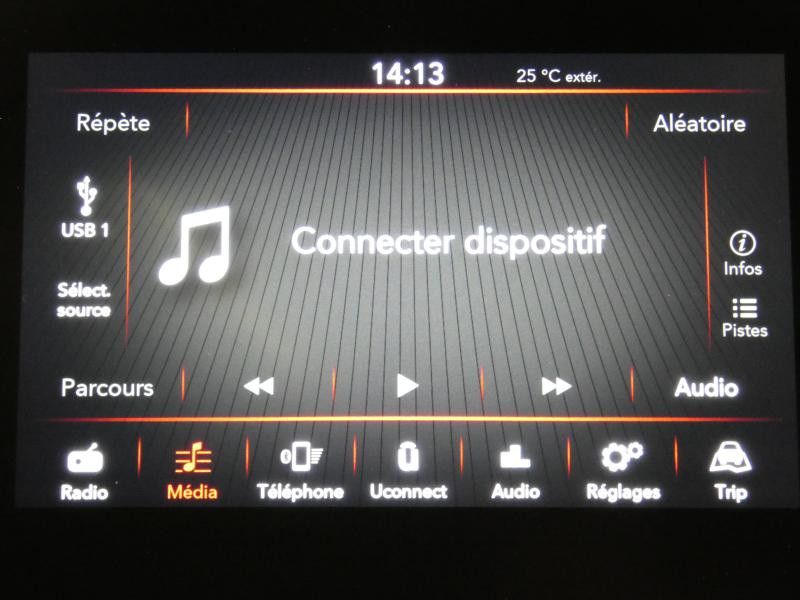 Photo 20 de l'offre de FIAT 500 1.0 70ch BSG S&S Dolcevita à 14980€ chez Autovia Véhicules Multimarques