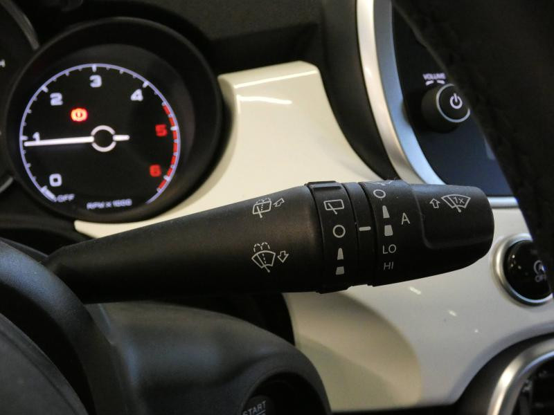 Photo 21 de l'offre de FIAT 500X 1.6 Multijet 130ch Cross à 29900€ chez Autovia Véhicules Multimarques