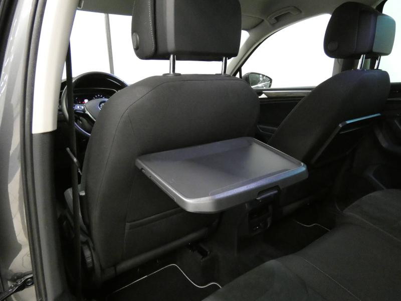 Photo 15 de l'offre de VOLKSWAGEN Tiguan 2.0 TDI 150ch Carat DSG7 Euro6d-T à 35980€ chez Autovia Véhicules Multimarques