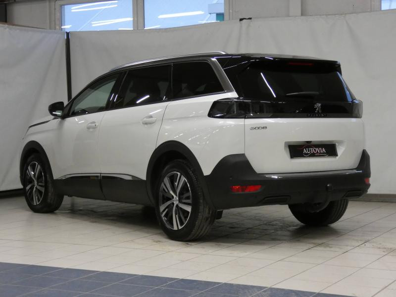Photo 6 de l'offre de PEUGEOT 5008 1.5 BlueHDi 130ch S&S Allure Pack EAT8 à 28590€ chez Autovia Véhicules Multimarques