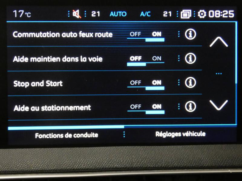 Photo 12 de l'offre de PEUGEOT 3008 1.2 PureTech 130ch Allure S&S à 20490€ chez Autovia Véhicules Multimarques