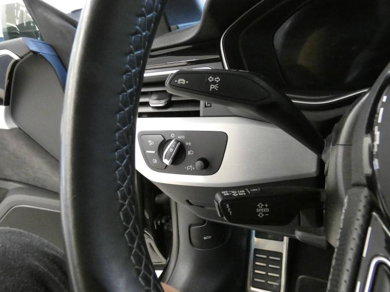 Photo 17 de l'offre de AUDI A5 Cabriolet 40 TDI 204ch S line quattro S tronic 7 à 50980€ chez Autovia Véhicules Multimarques