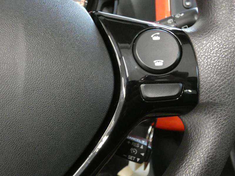 Photo 11 de l'offre de CITROEN C1 Airscape VTi 68 Feel 5p à 10890€ chez Autovia Véhicules Multimarques