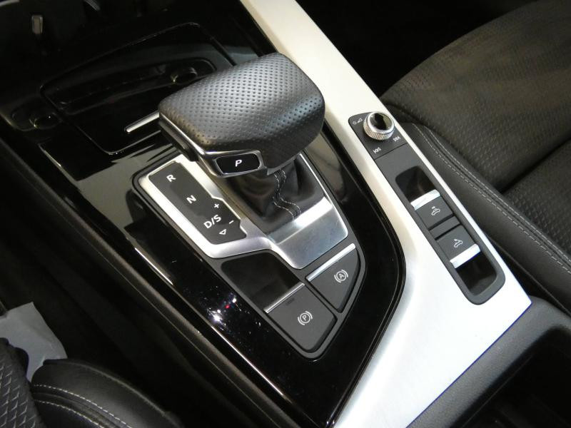 Photo 19 de l'offre de AUDI A5 Cabriolet 40 TDI 204ch S line quattro S tronic 7 à 50980€ chez Autovia Véhicules Multimarques