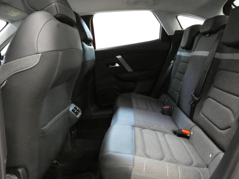 Photo 3 de l'offre de CITROEN C4 BlueHDi 130ch S&S Feel Pack EAT8 à 23680€ chez Autovia Véhicules Multimarques