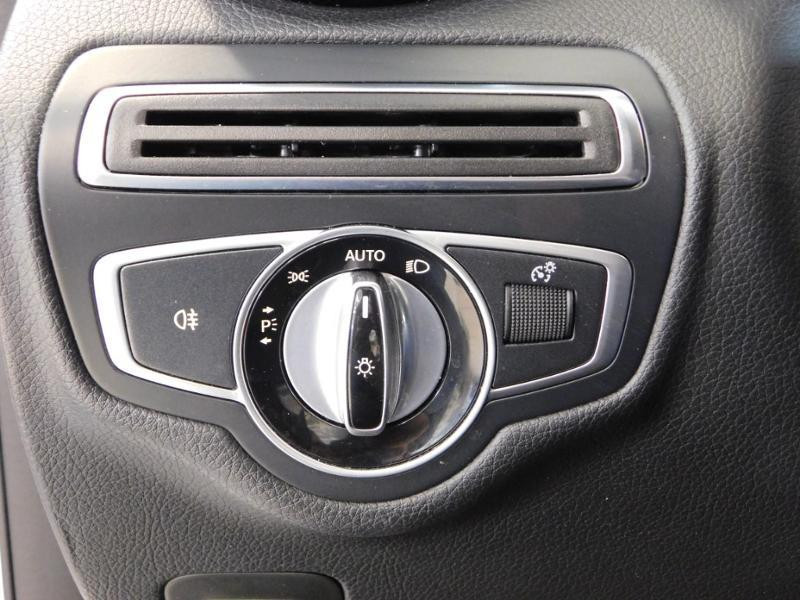 Photo 10 de l'offre de MERCEDES-BENZ GLC 250 d 204ch Sportline 4Matic 9G-Tronic à 30990€ chez Autovia Véhicules Multimarques