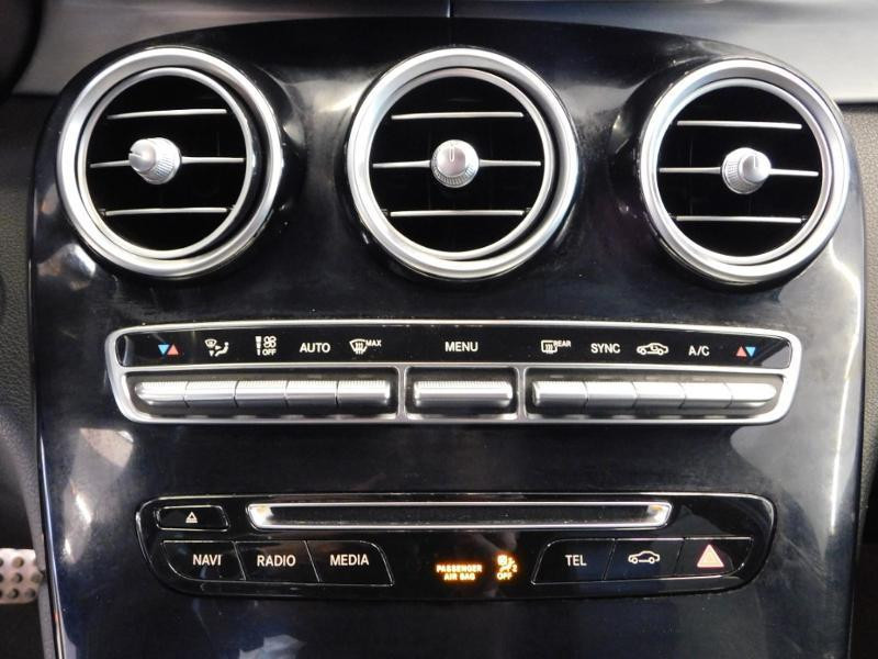 Photo 15 de l'offre de MERCEDES-BENZ GLC 250 d 204ch Sportline 4Matic 9G-Tronic à 30990€ chez Autovia Véhicules Multimarques
