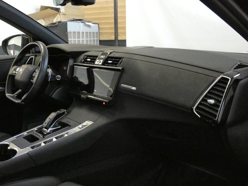 Photo 15 de l'offre de DS DS 7 Crossback E-TENSE 225ch Grand Chic à 45980€ chez Autovia Véhicules Multimarques